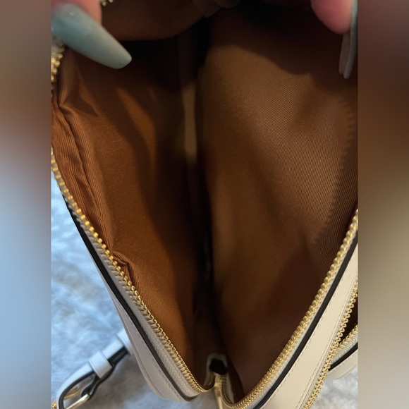 SOLD NWT COACH Linear Quilted Jes Crossbody - Picture 6 of 10